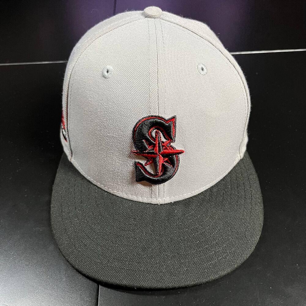 Seattle Mariners New Era 40th Anniversary Red Undervisor 59FIFTY Fitted Men Sz 7